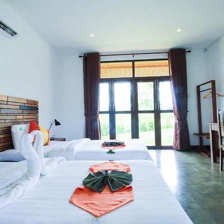 Ceyloni Hotel Sigiriya Exterior photo